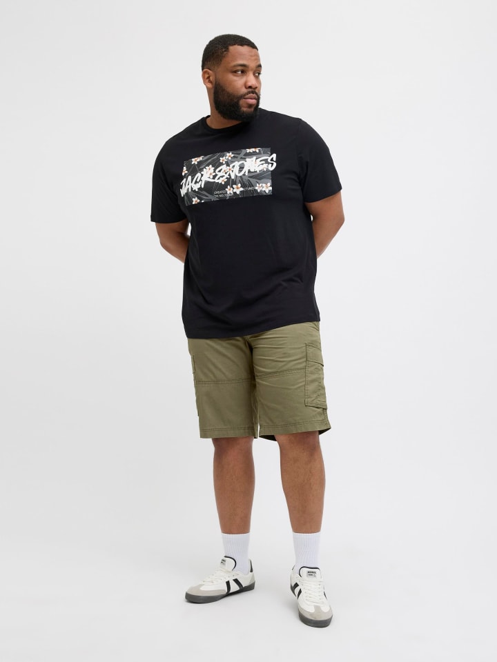 JACK & JONES PLUS Cargo Shorts in Olive Night günstig kaufen