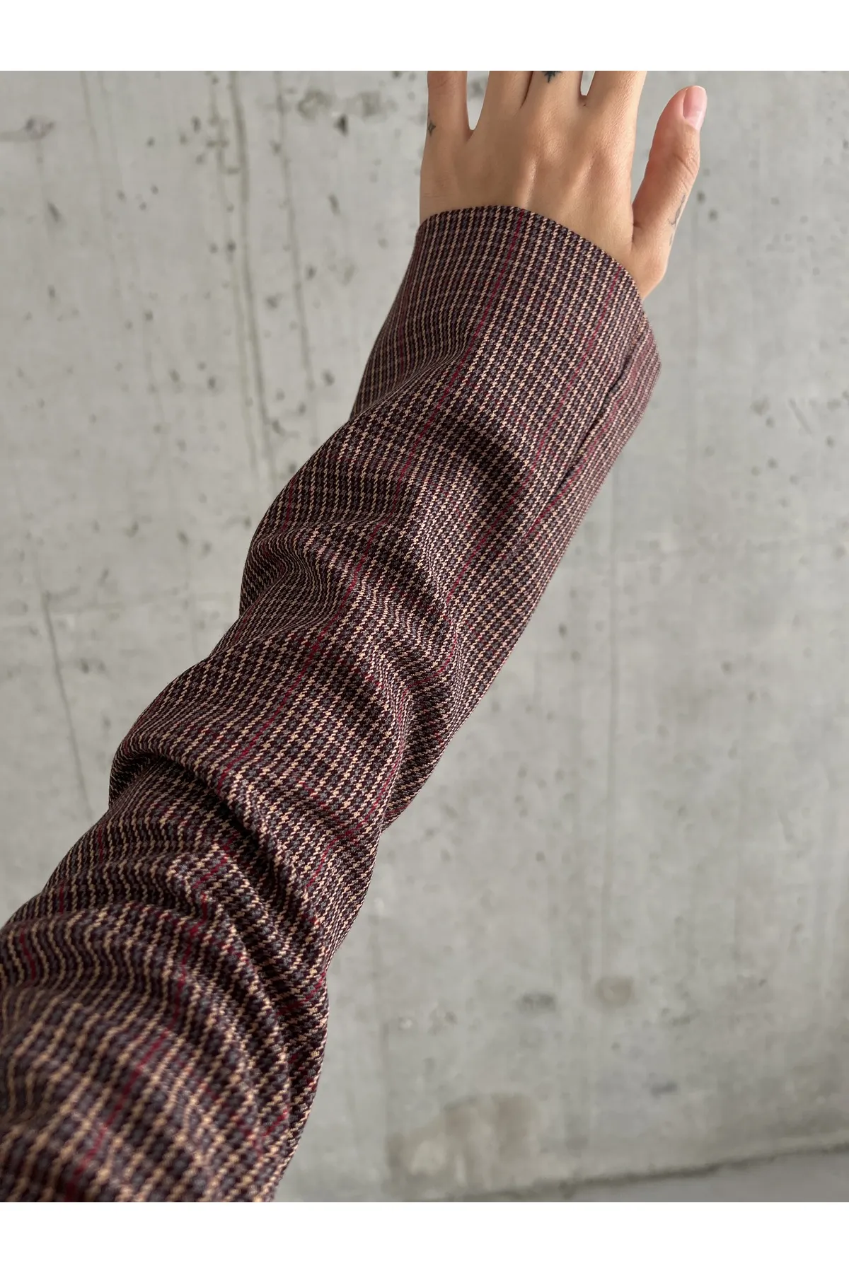 Laluvia  Set aus Jacke und Hose in Weinrot mit Karomuster