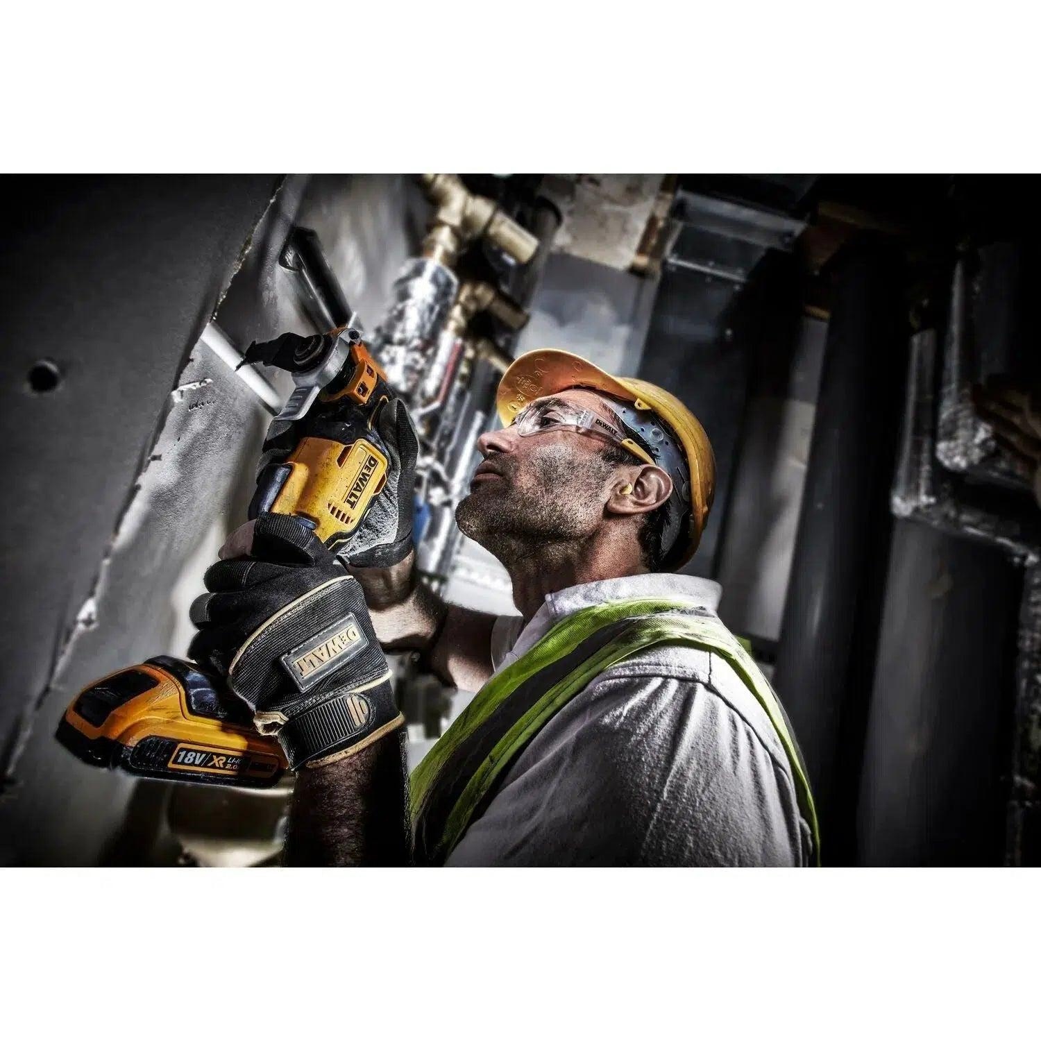 DeWalt DCS356NT-XJ Oscilirajući višenamjenski alat bez baterija i punjača u TSTAK-u