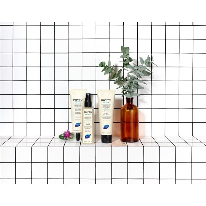Erfrischende Entgiftungs-Maske