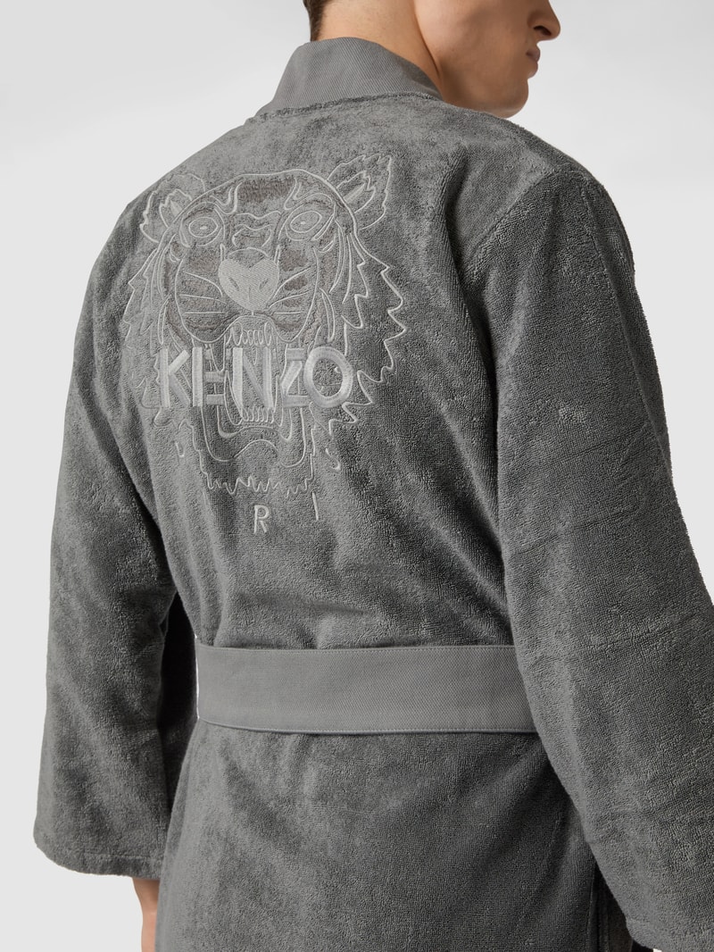 T-Shirt mit Stretch-Anteil in anthrazit