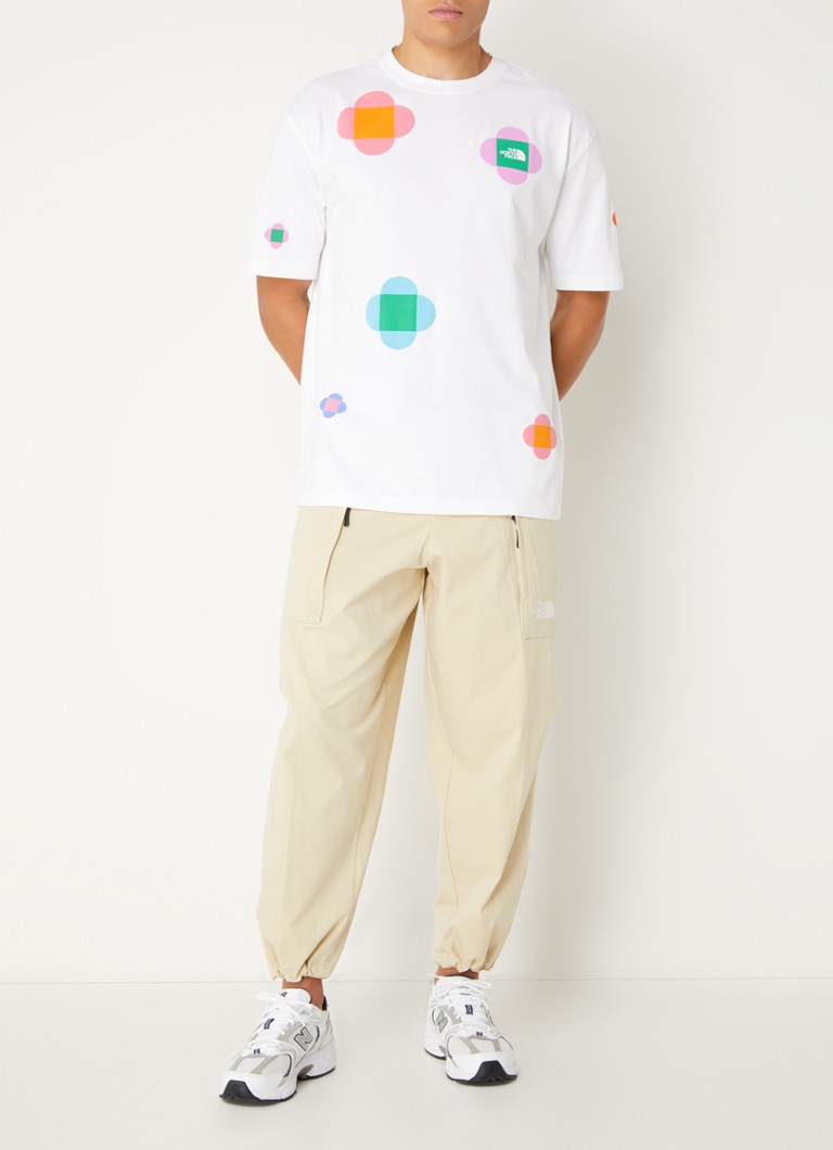 T-shirt The North Face TNF x Yinka Ilori Let's Blossom con stampa e logo