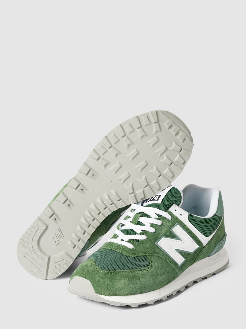 Sneaker aus Leder-Mix in mint