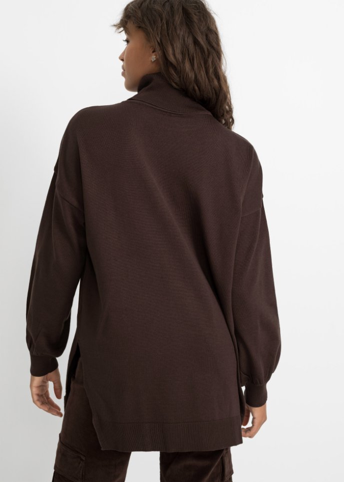 Langer Rollkragenpullover