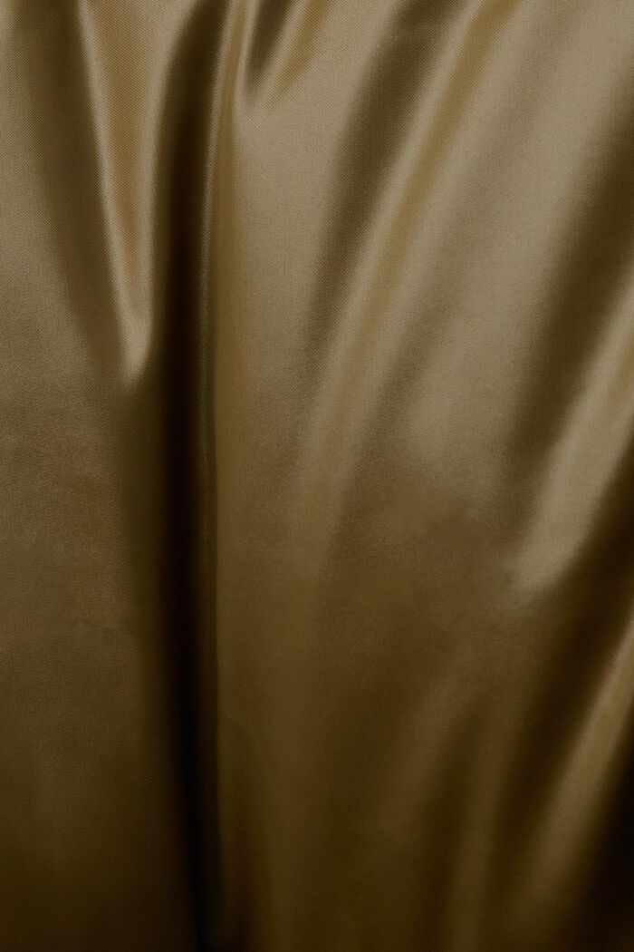 Recycelt: Pufferjacke mit Daunen