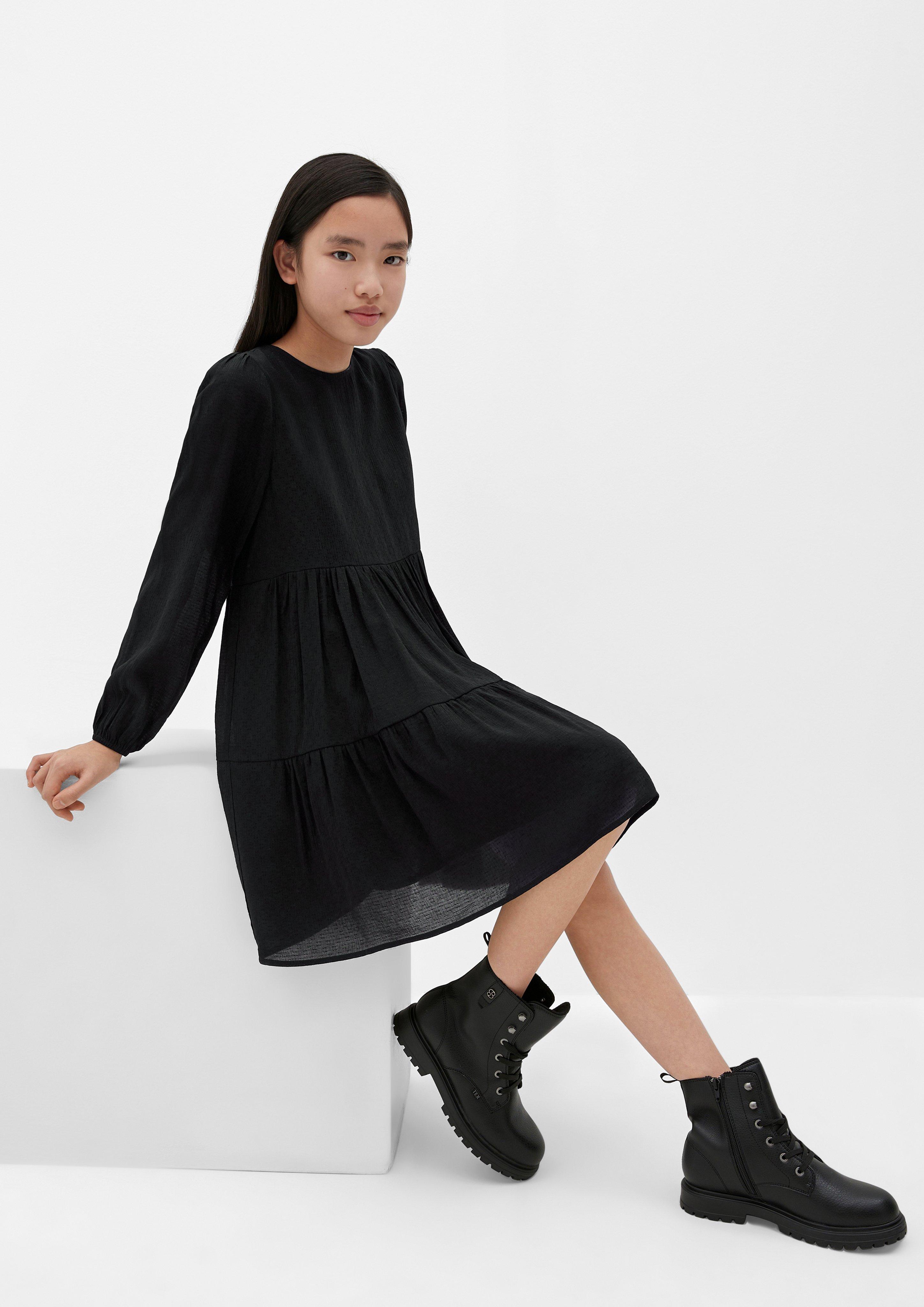 Volantkleid aus Viskosestretch  2133982-9999