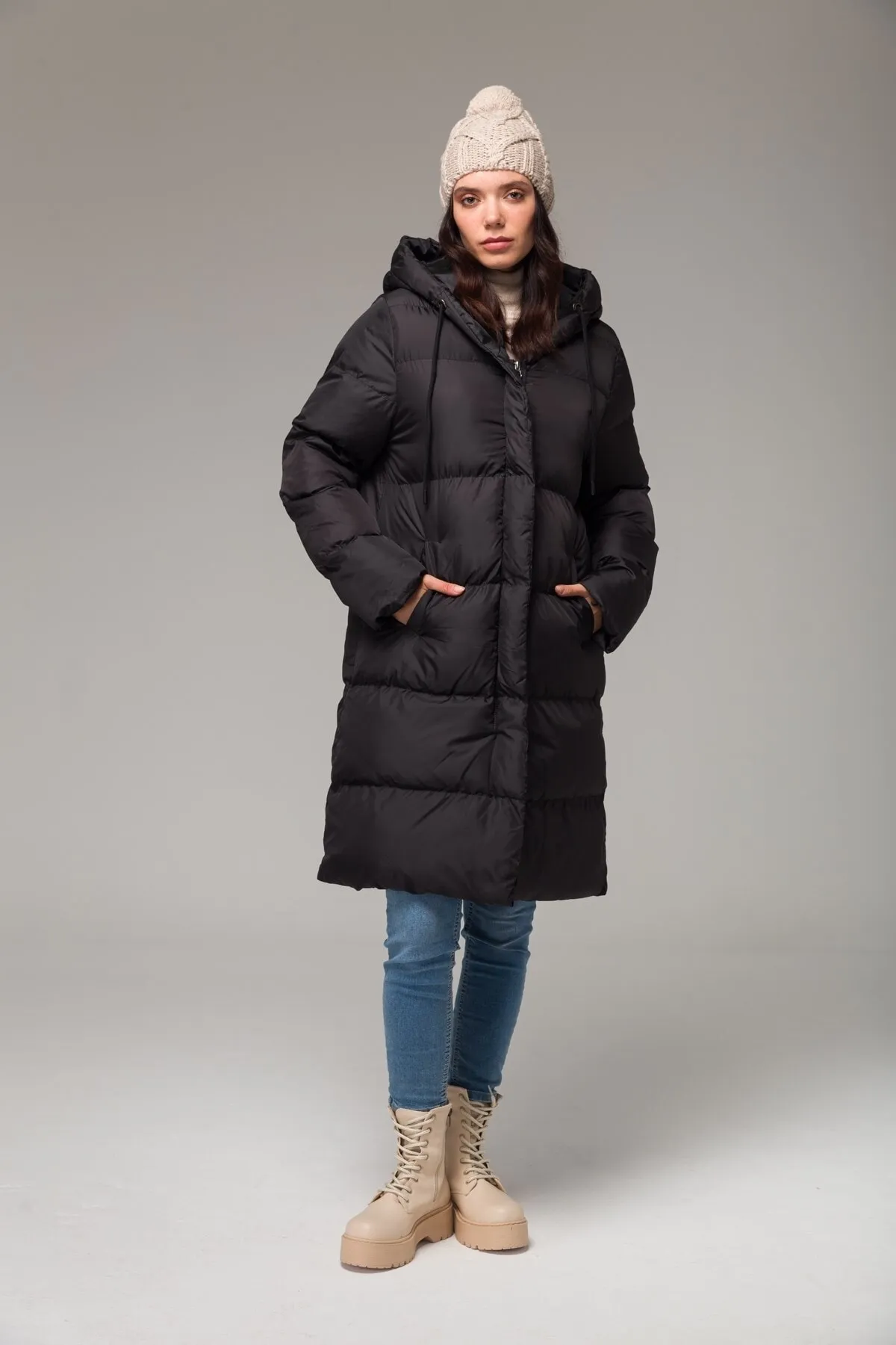Olcay  Pufferjacke mit Kapuze und Reißverschluss, Schwarz 6225