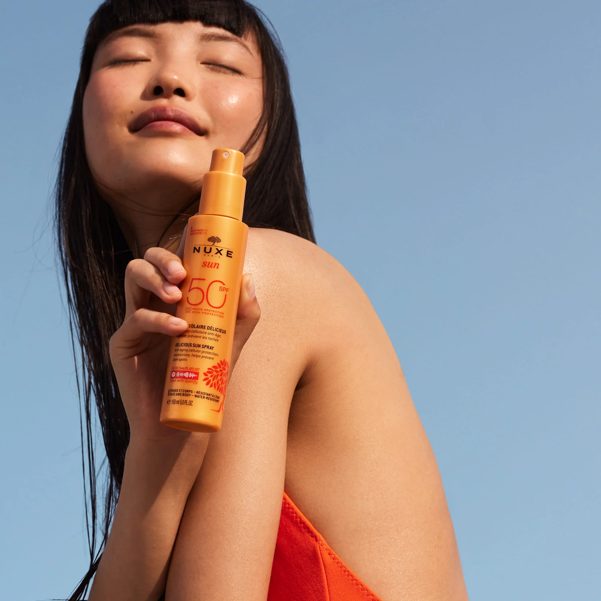 Naptej Spray Arcra és Testre SPF50 - Magas védelemű naptej testre, Magas védelemű naptej arcra, Magas védelemű naptej testre.