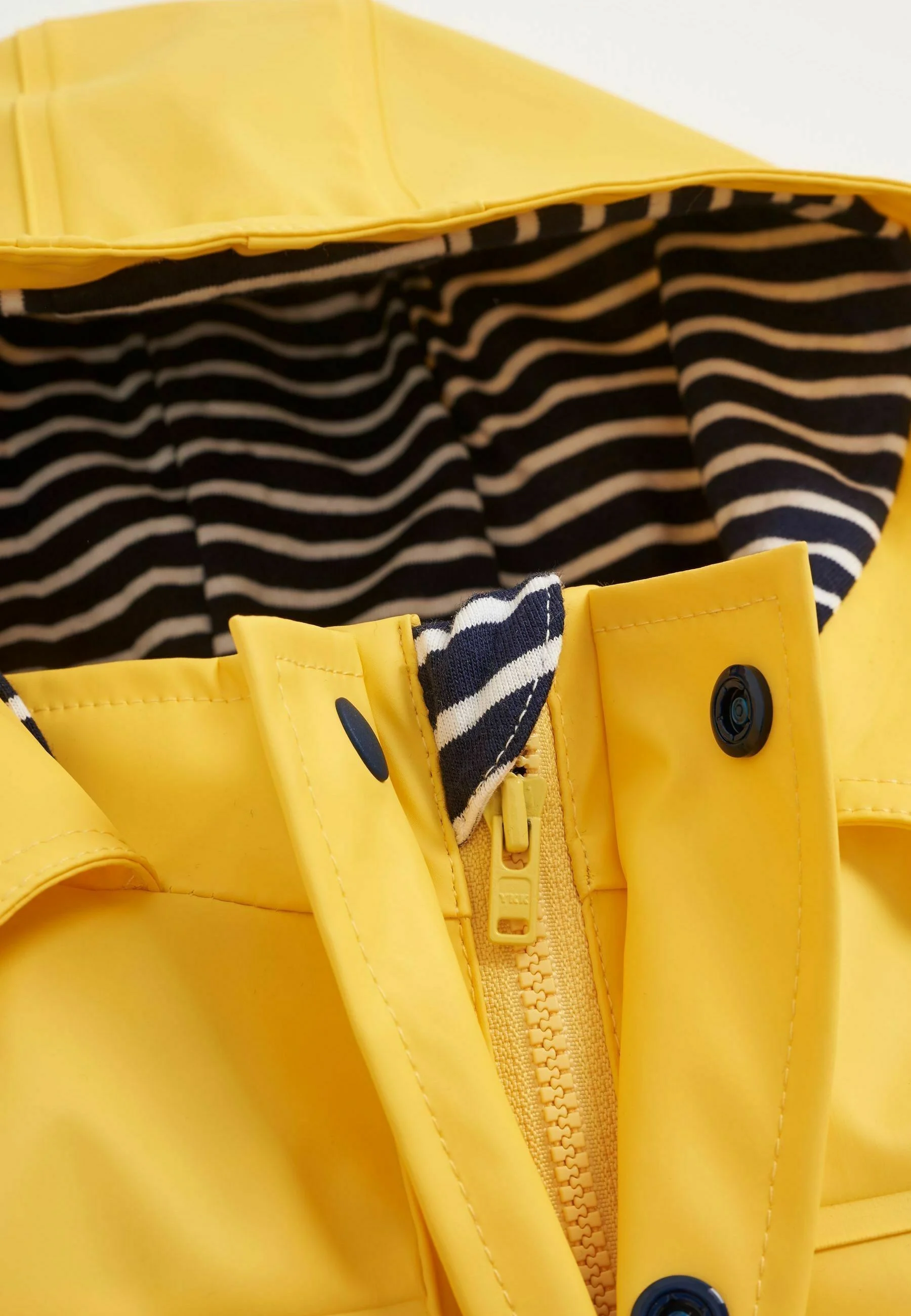 Impermeable JoJo Maman Bébé