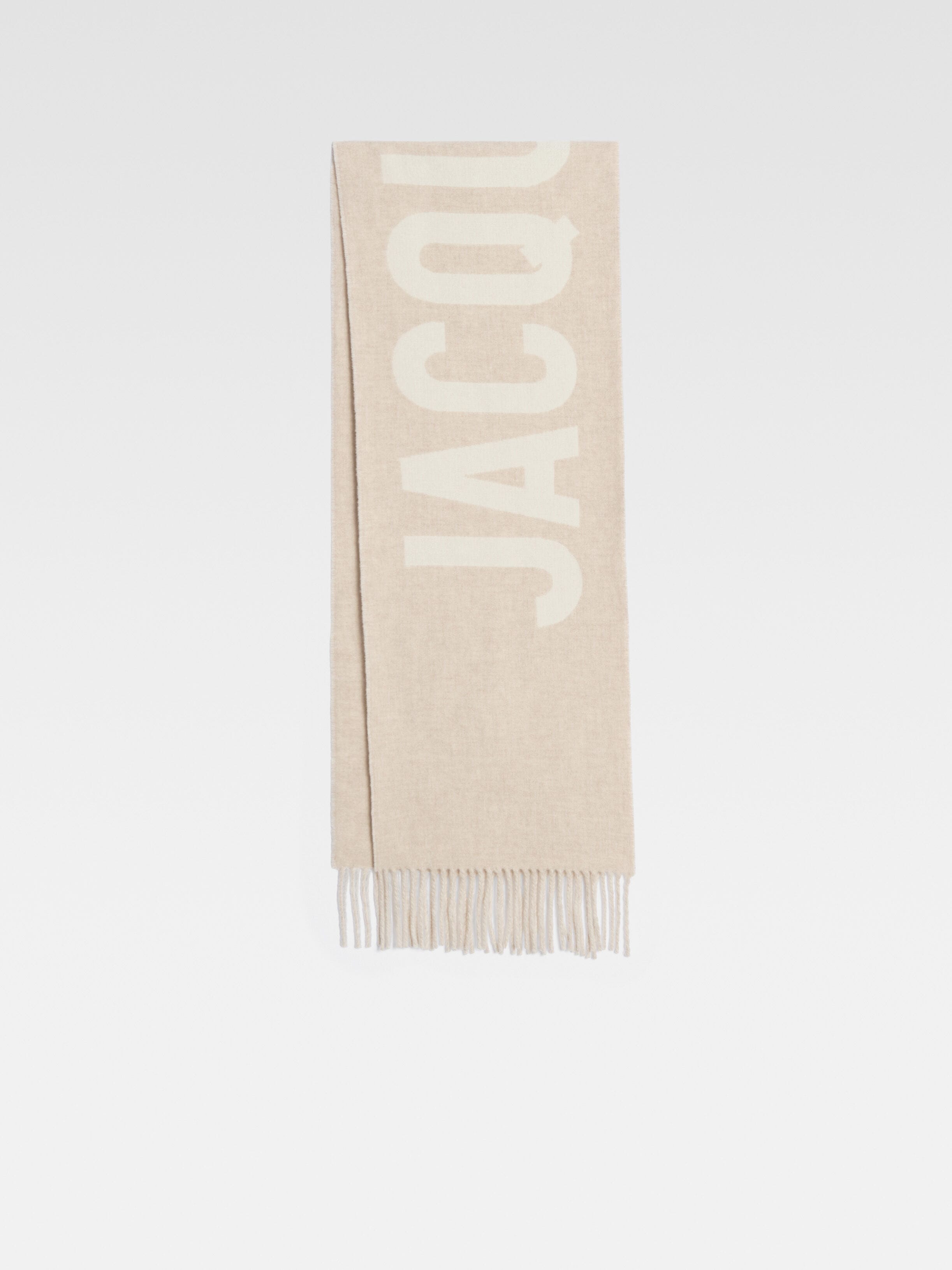 L'écharpe Jacquemus