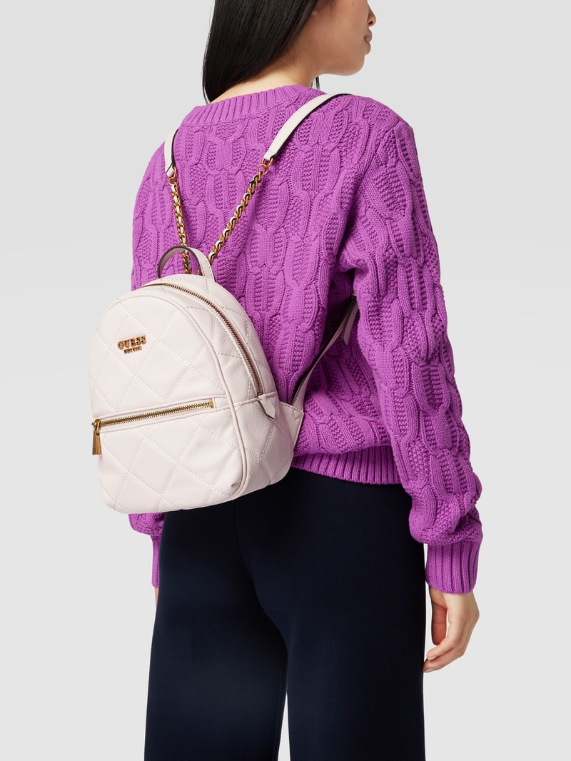 Rucksack mit Label-Applikation in sand