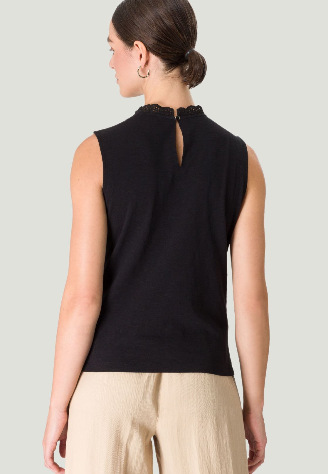 Shirt mit Lochmuster