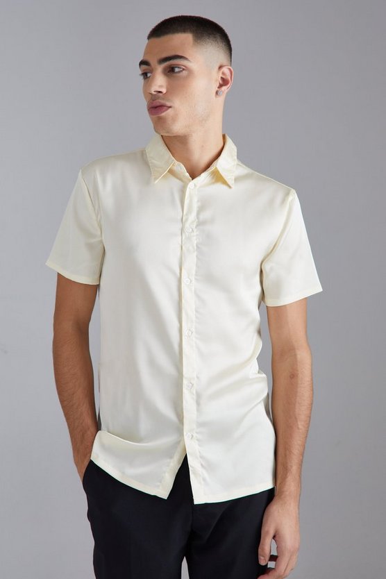 Kurzärmliges Muscle-Fit Hemd aus Satin