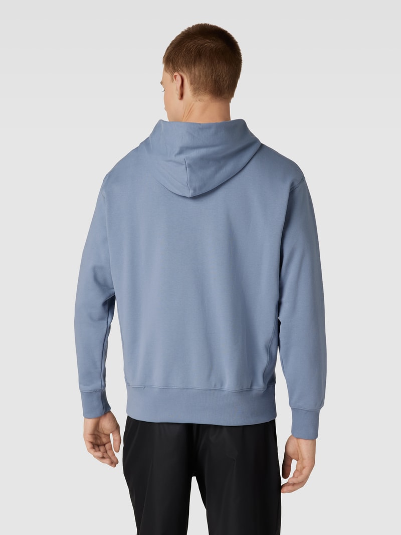 Hoodie mit Känguru-Tasche in rauchblau