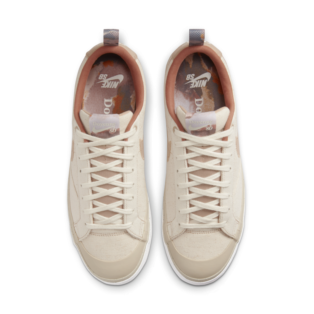 Nike SB Blazer Low x Doyenne DZ3406-100 / braun