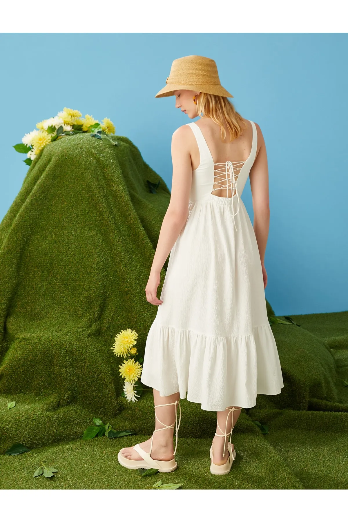 Koton  Midi-Kleid mit Träger und quadratischem Ausschnitt