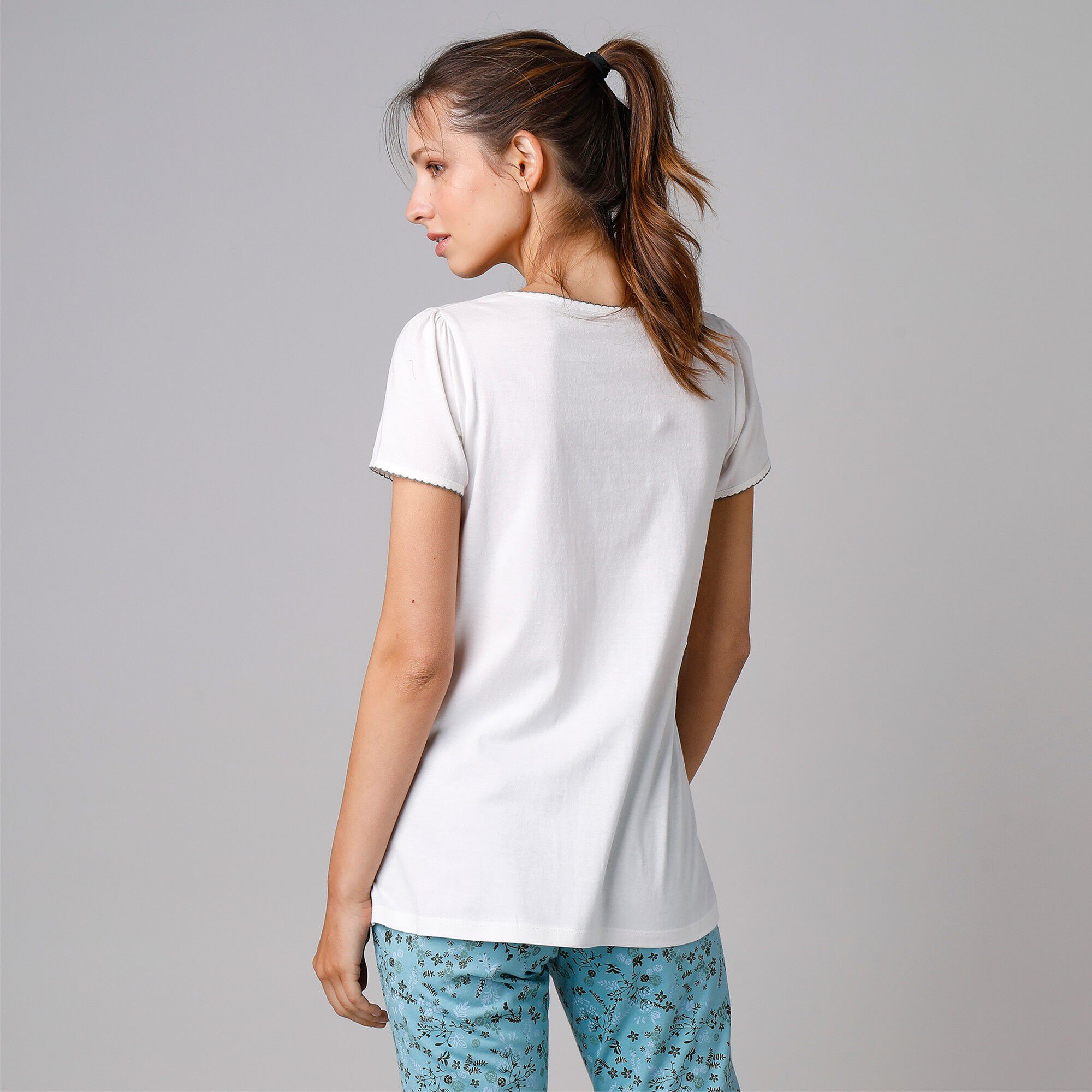 Tee-shirt de pyjama manches courtes imprimé placé fleurs
