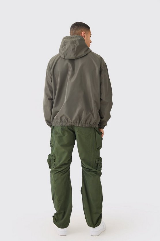 Oversize Windbreaker mit Kapuze und halbem Reißverschluss