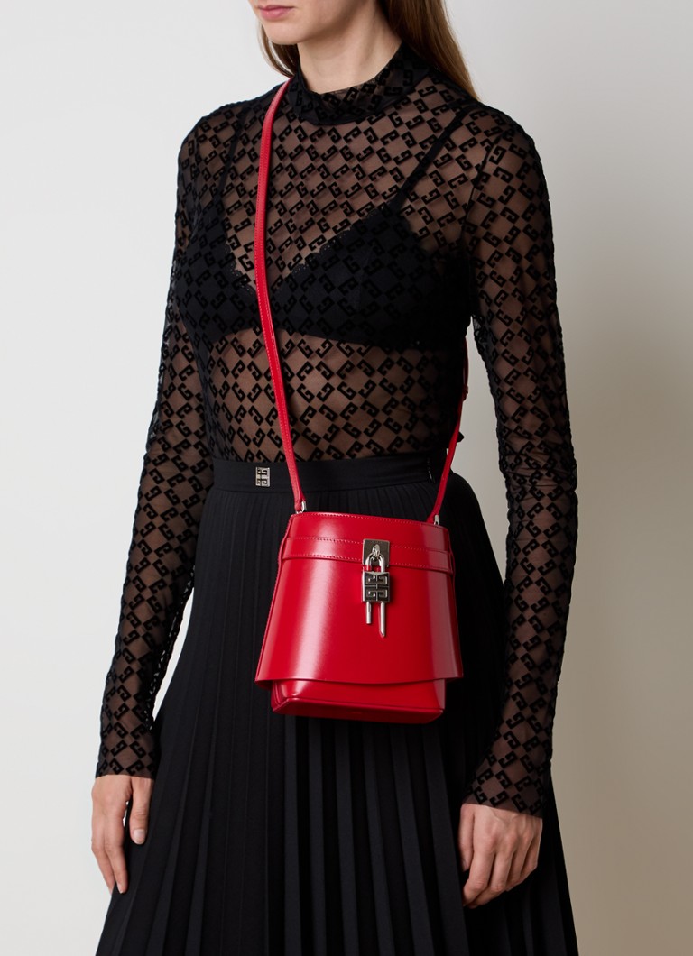 Torebka typu bucket Givenchy Shark Lock ze skóry cielęcej z odpinanym paskiem na ramię.