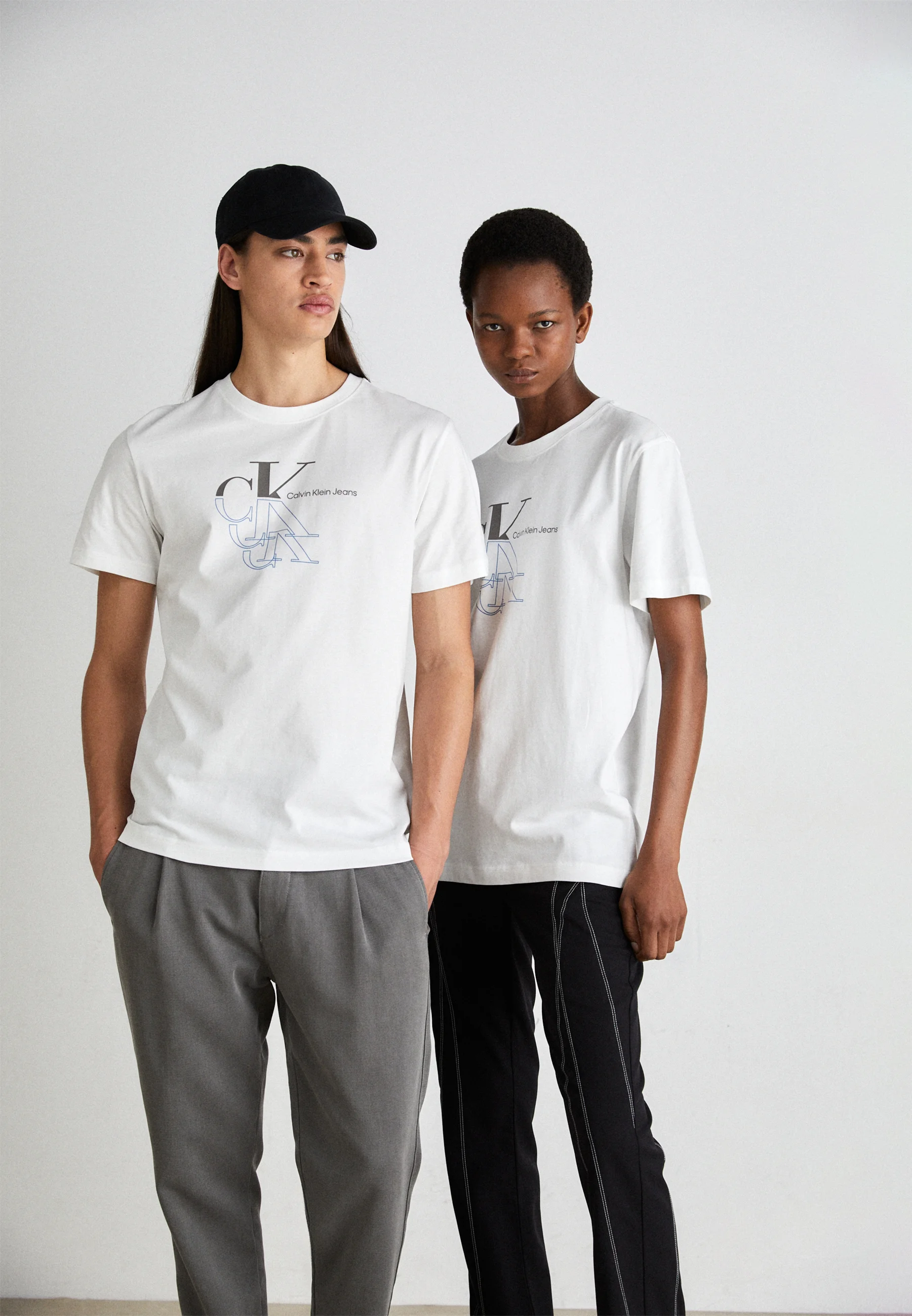 Calvin Klein Jeans MONOGRAM ECHO GRAPHIC TEE UNISEX - Camiseta con estampado