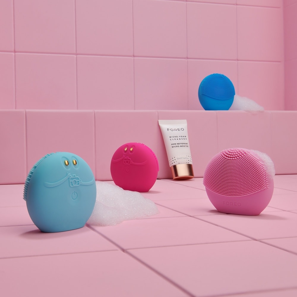 foreo LUNA™ play smart 2 (Tickle Me Pink)