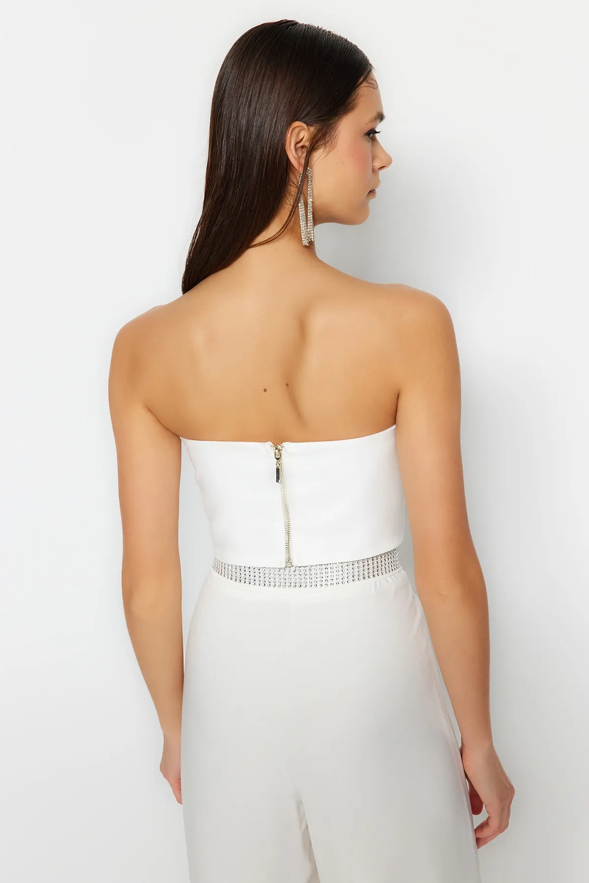 Trendyol Collection  Braut-Bustier mit kurzem Herzkragen in Ecru TPRSS23BS00125