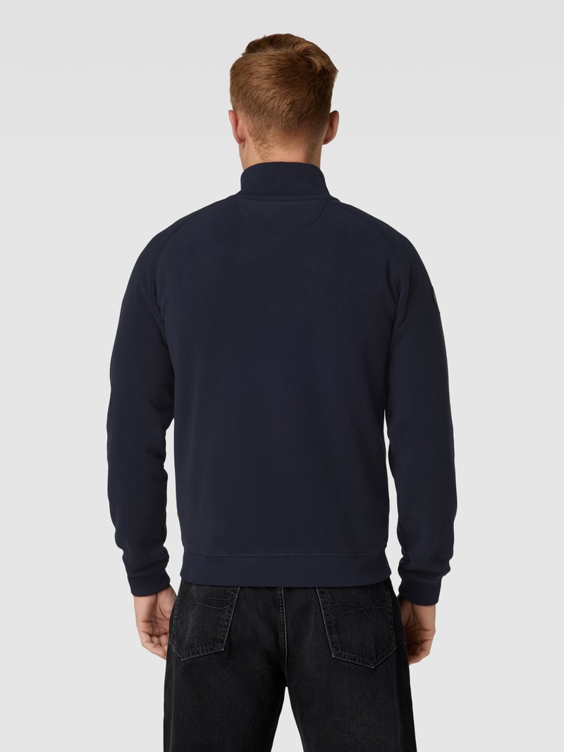 Fleecejacke mit Brusttasche in dunkelblau