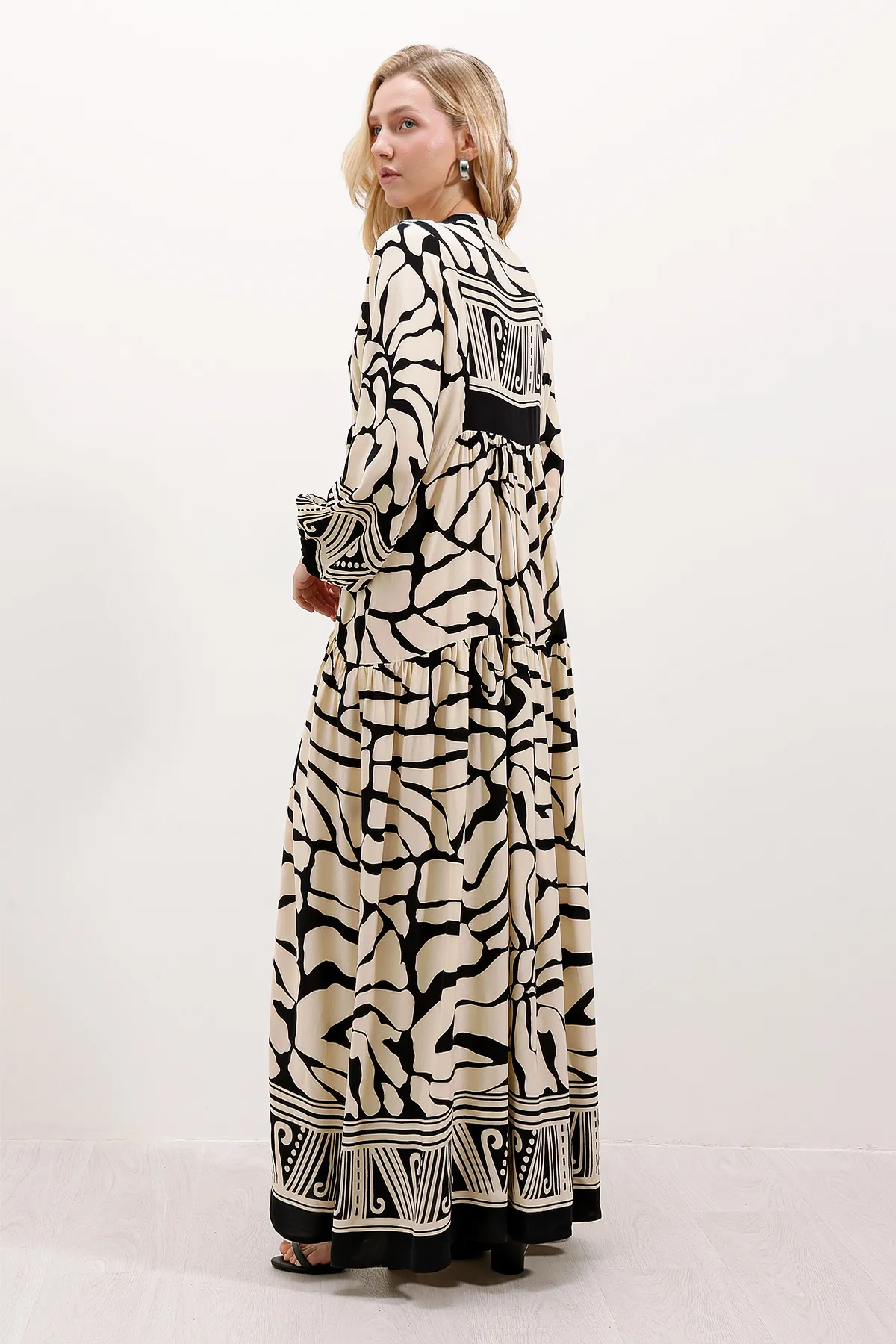 Bigdart  2423 Authentisches gemustertes Kleid - C.Black