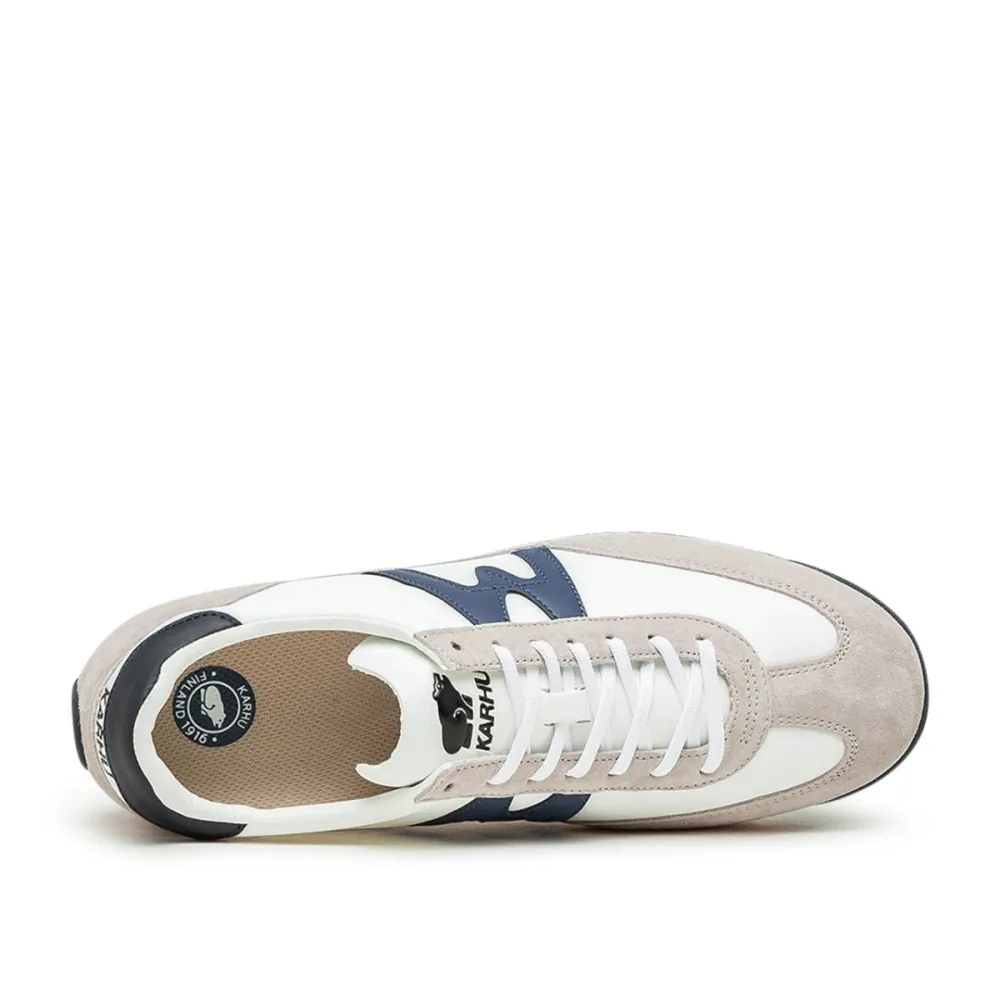 Karhu Mestari F805047 / grau