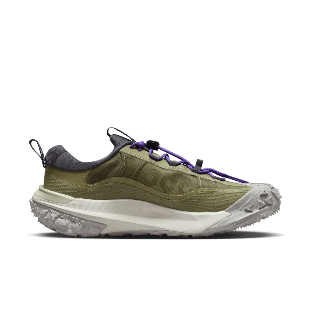 Nike ACG Mountain Fly 2 Low DV7903-200 / grün