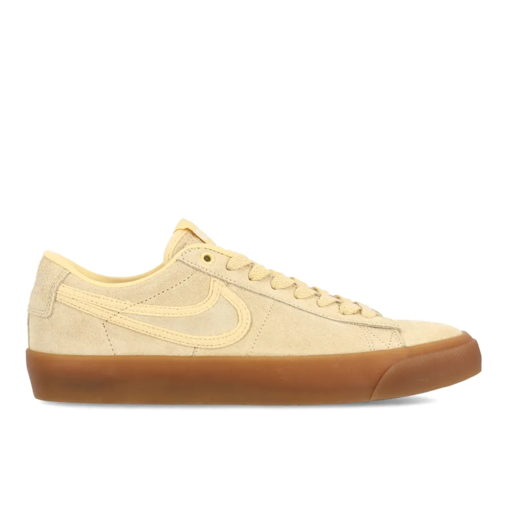 Nike Blazer Low Pro SB Premium GT FN7404-200 / braun