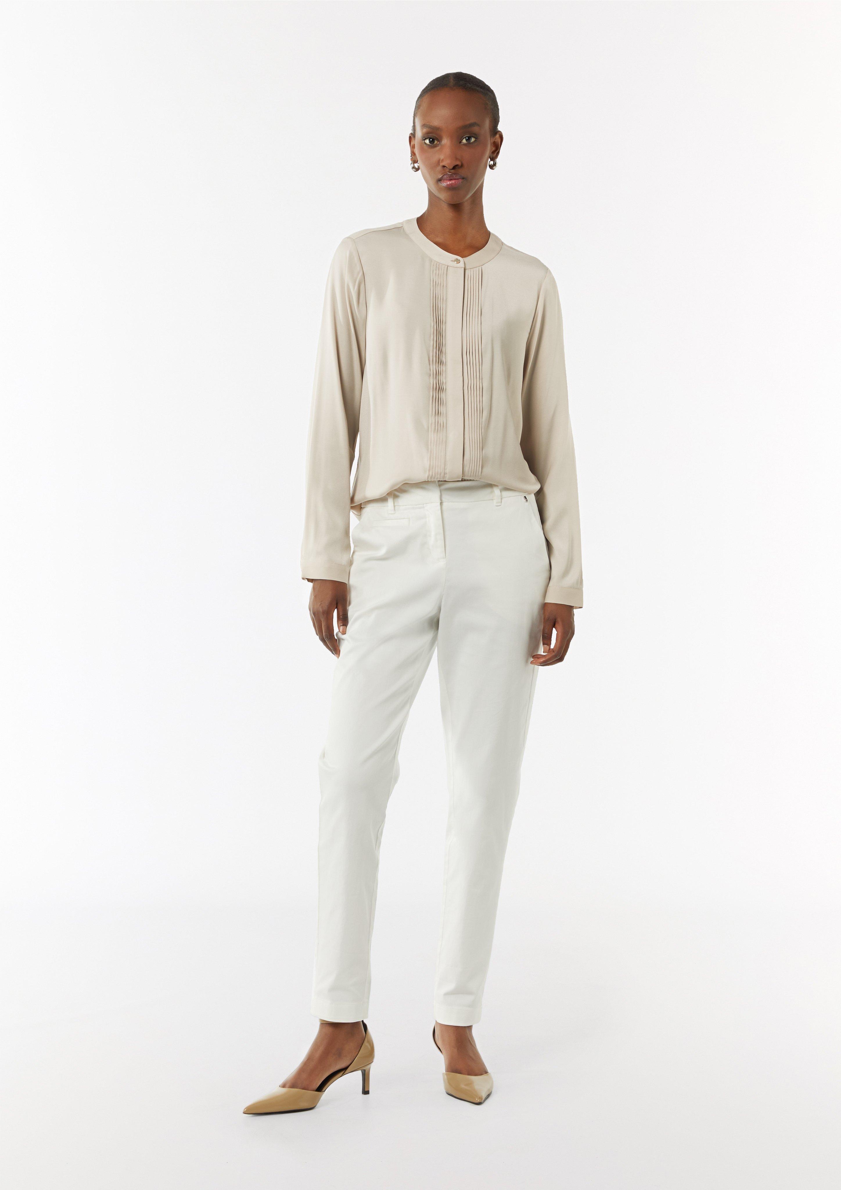 Bluse mit verdeckter Knopfleiste und Biesen - beige