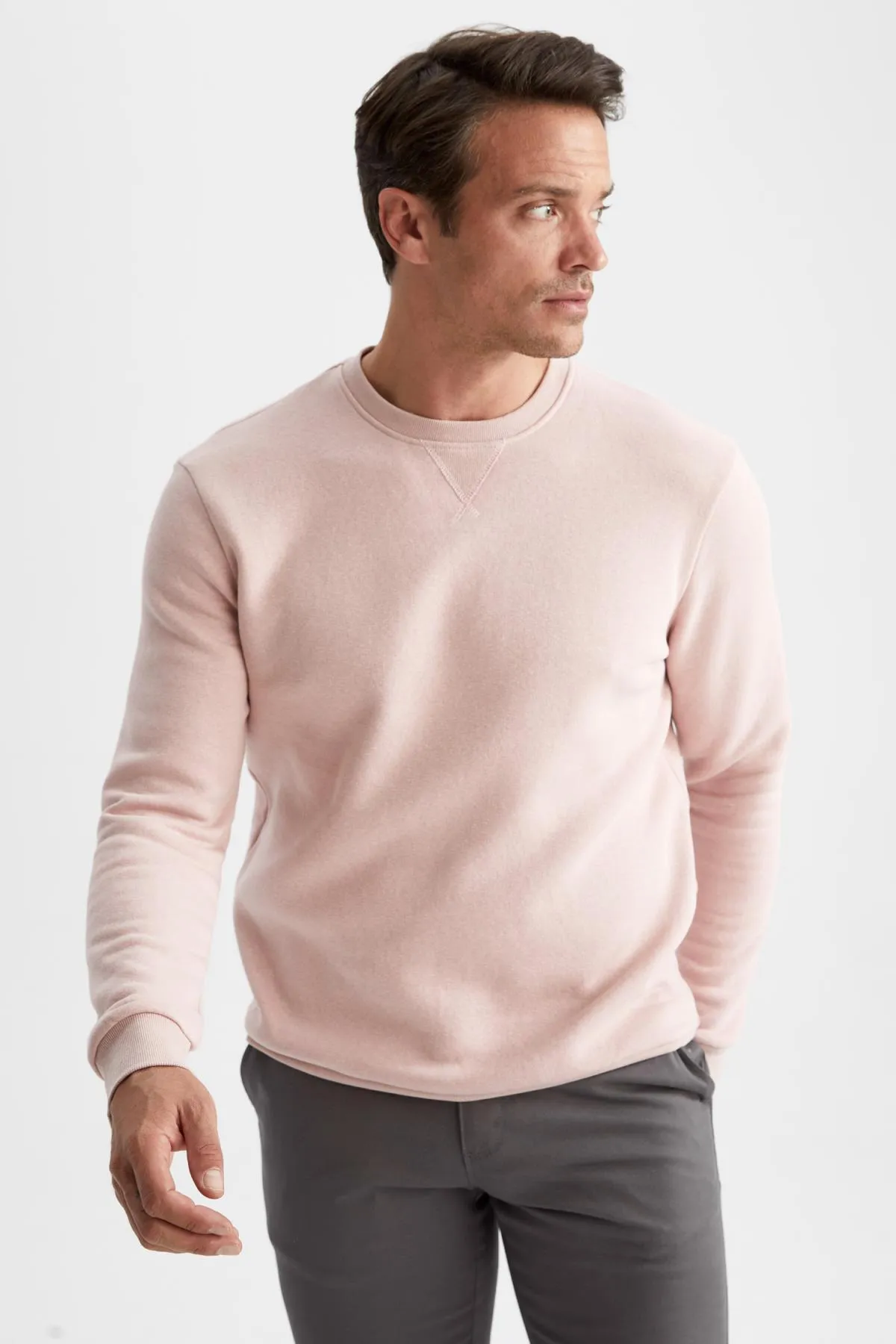 DeFacto  Basic-Sweatshirt aus Baumwolle mit normaler Passform und Rundhalsausschnitt