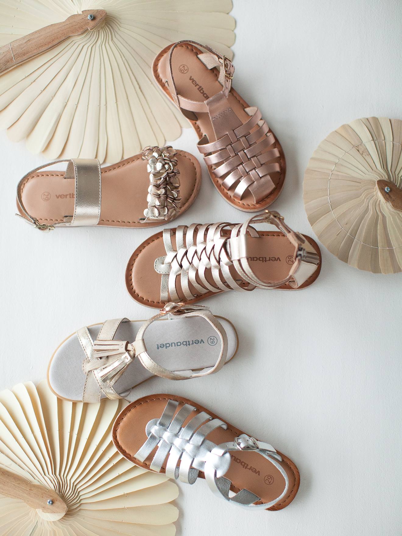 Sandales cuir fille esprit spartiates or