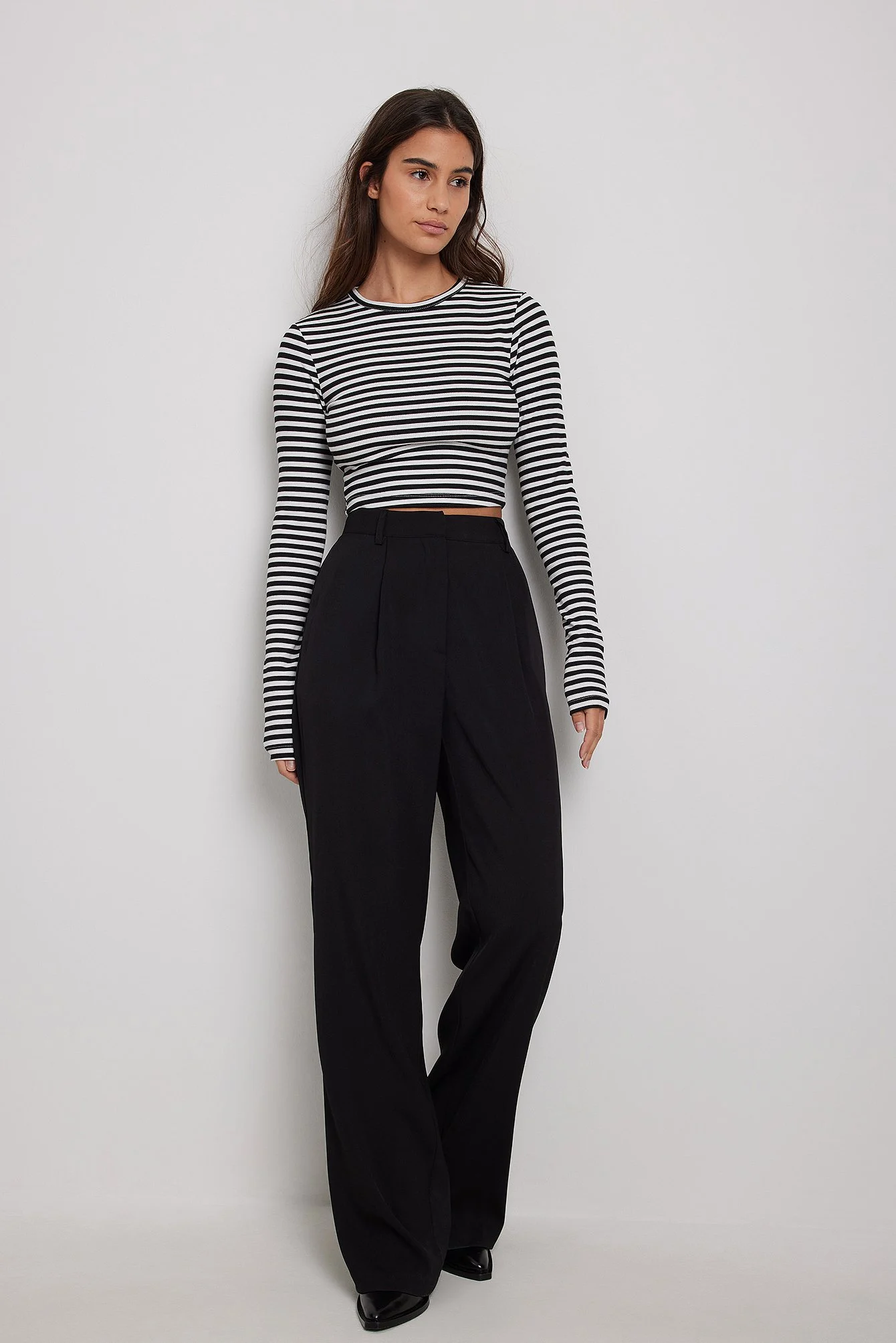 Recyceltes kurzes, gestreiftes Longsleeve-Shirt