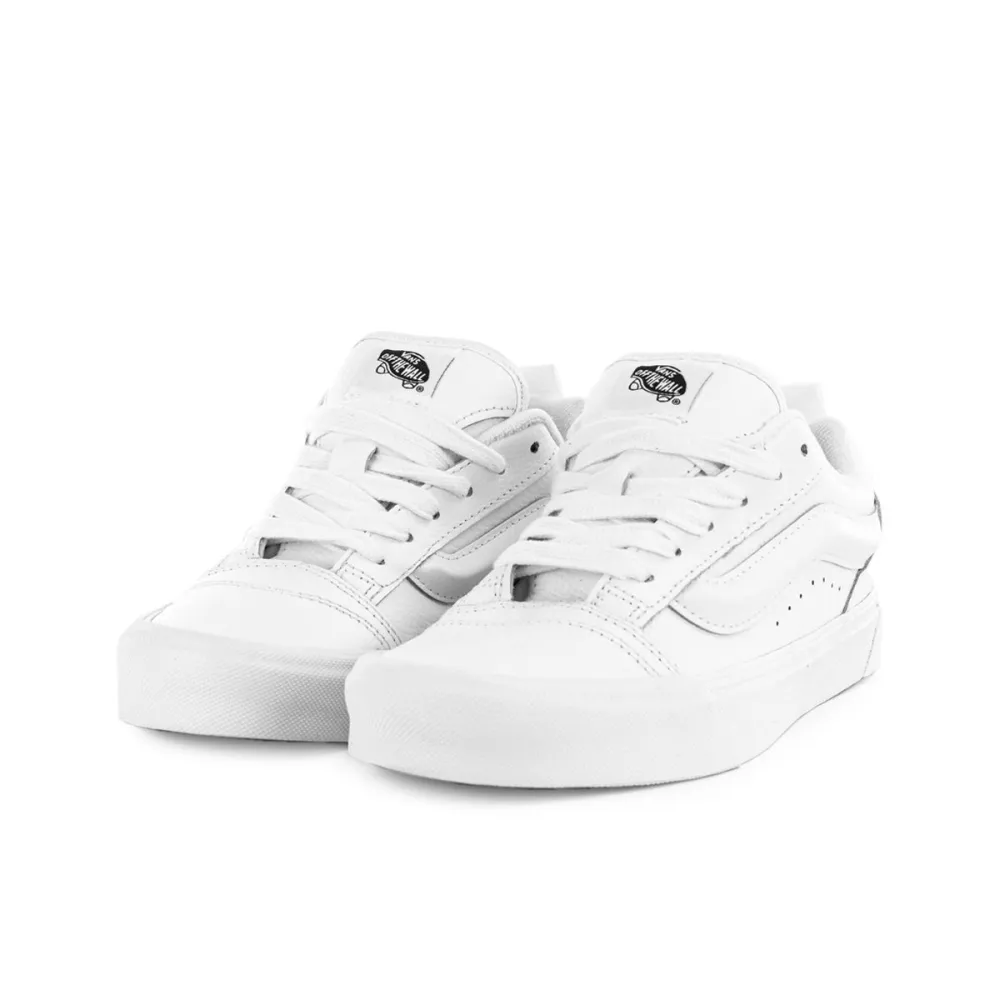 Vans Knu Skool VN0009QCW00 / weiss