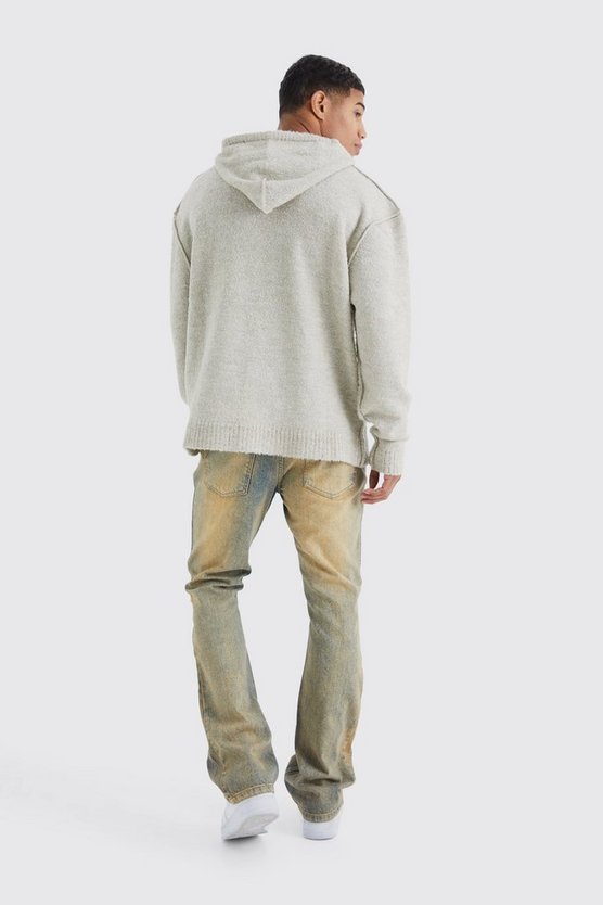Slim-Fit Schlagjeans mit Rissen