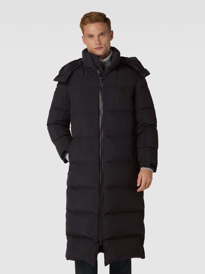 Steppmantel mit Kapuze Modell 'Mikky' in schwarz