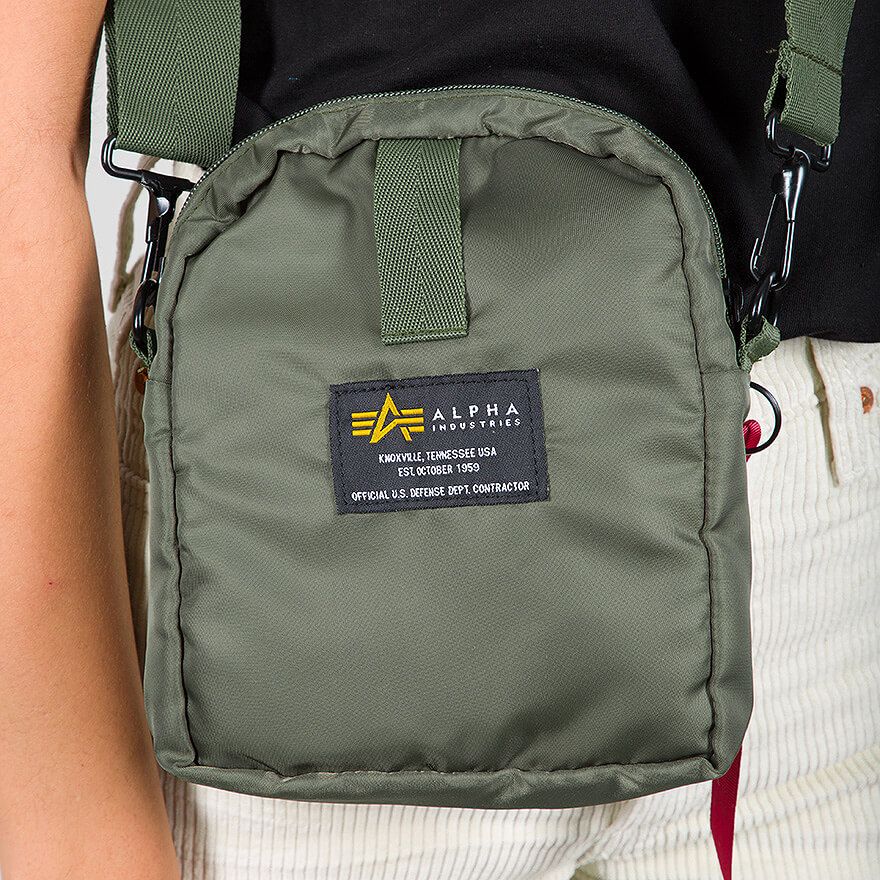 Crew Carry Bag Umhängetasche