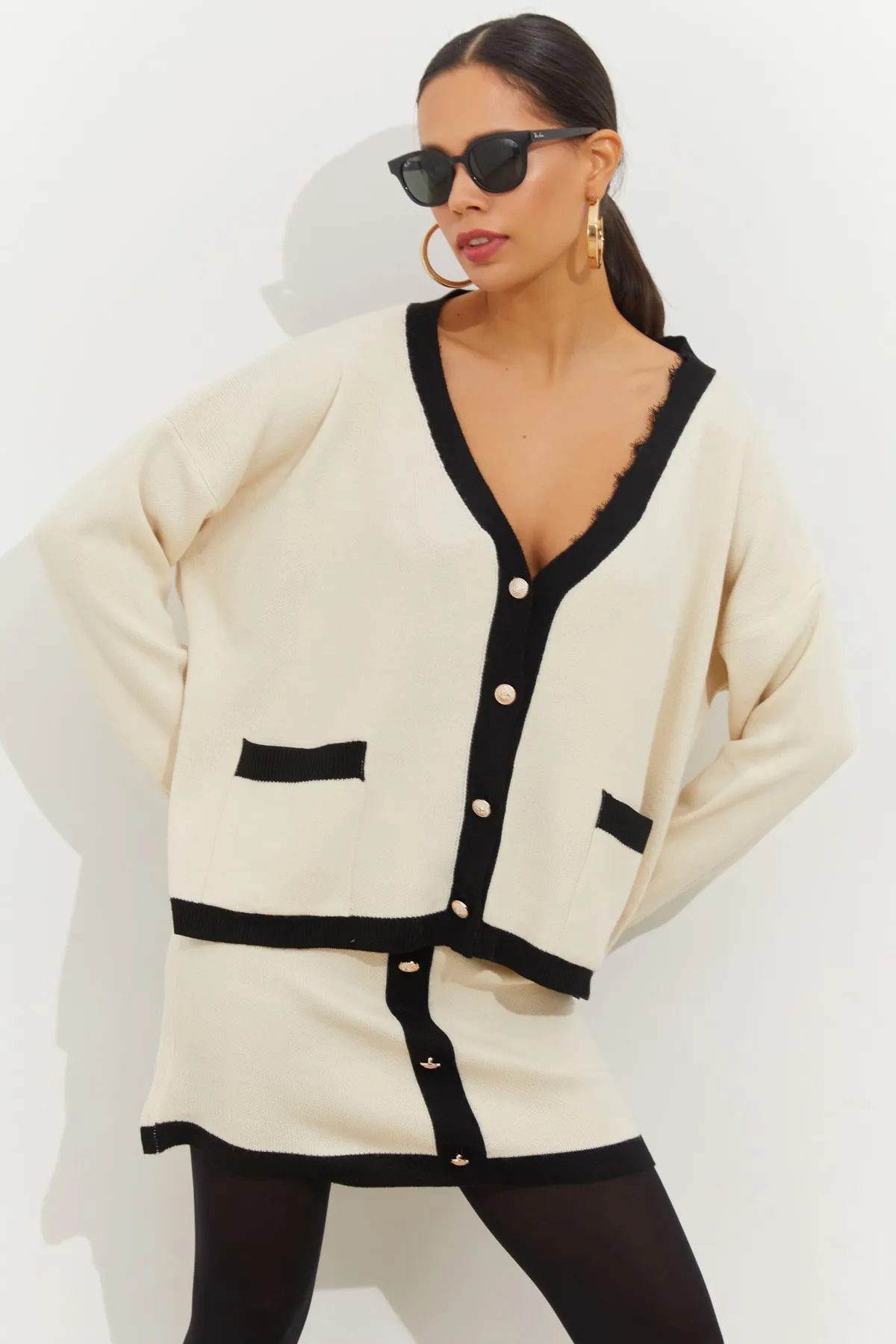Cool & Sexy  Damen Set aus Strickrock und Unterteil in Vanille KZ2421