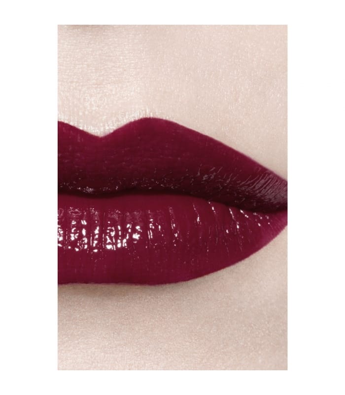 Chanel-ROUGE COCO BLOOM-Le rouge à levrès hydratant et repulpant longue tenue, couleur et brillance intenses