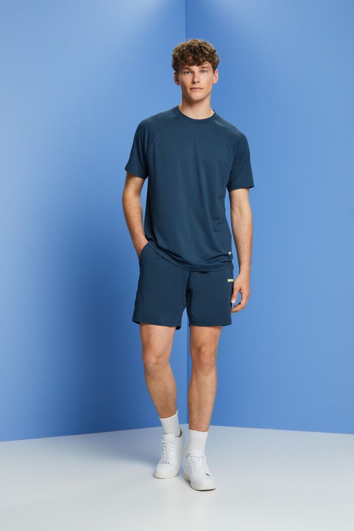 Shorts knitted