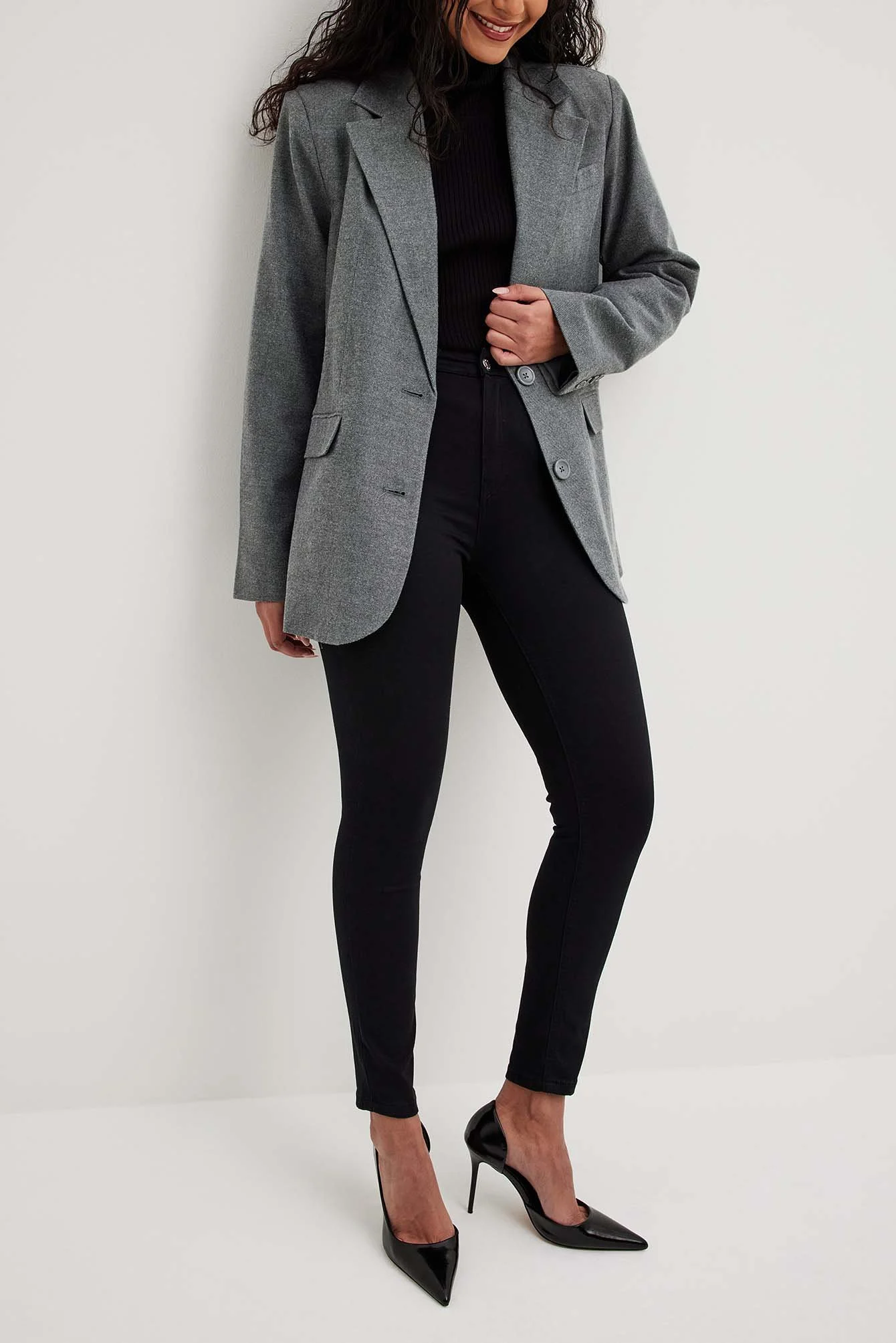 Skinny-Jeans mit Stretchanteil und hoher Taille