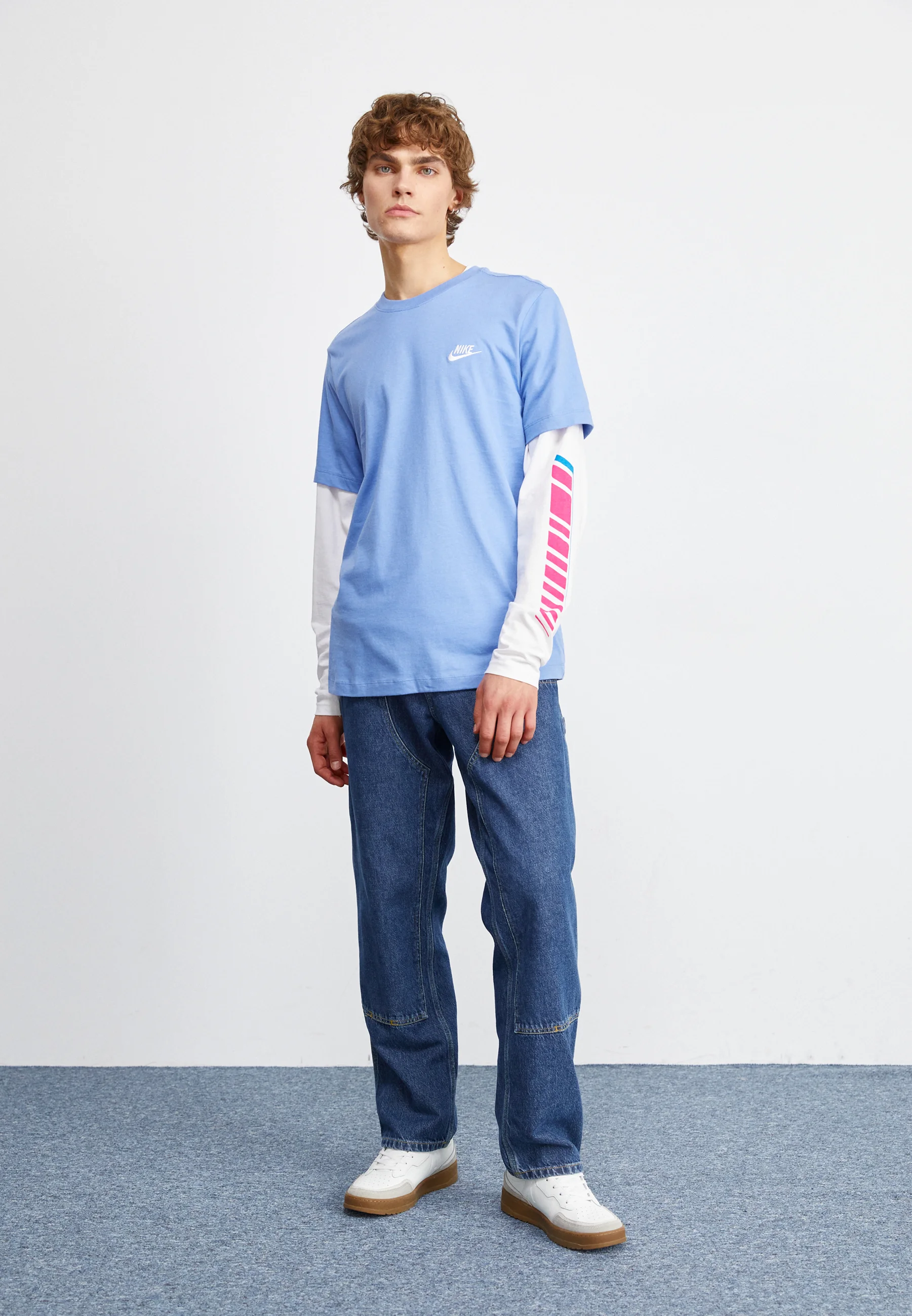 Nike Sportswear CLUB TEE - Camiseta básica