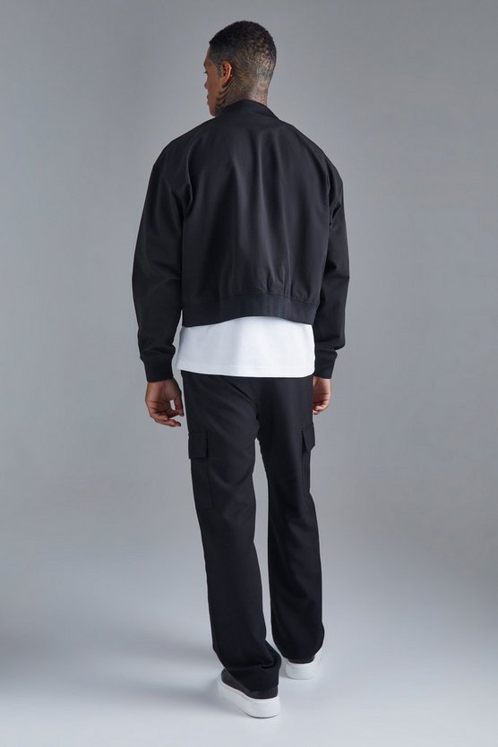 Kastige smarte Stretch-Bomberjacke