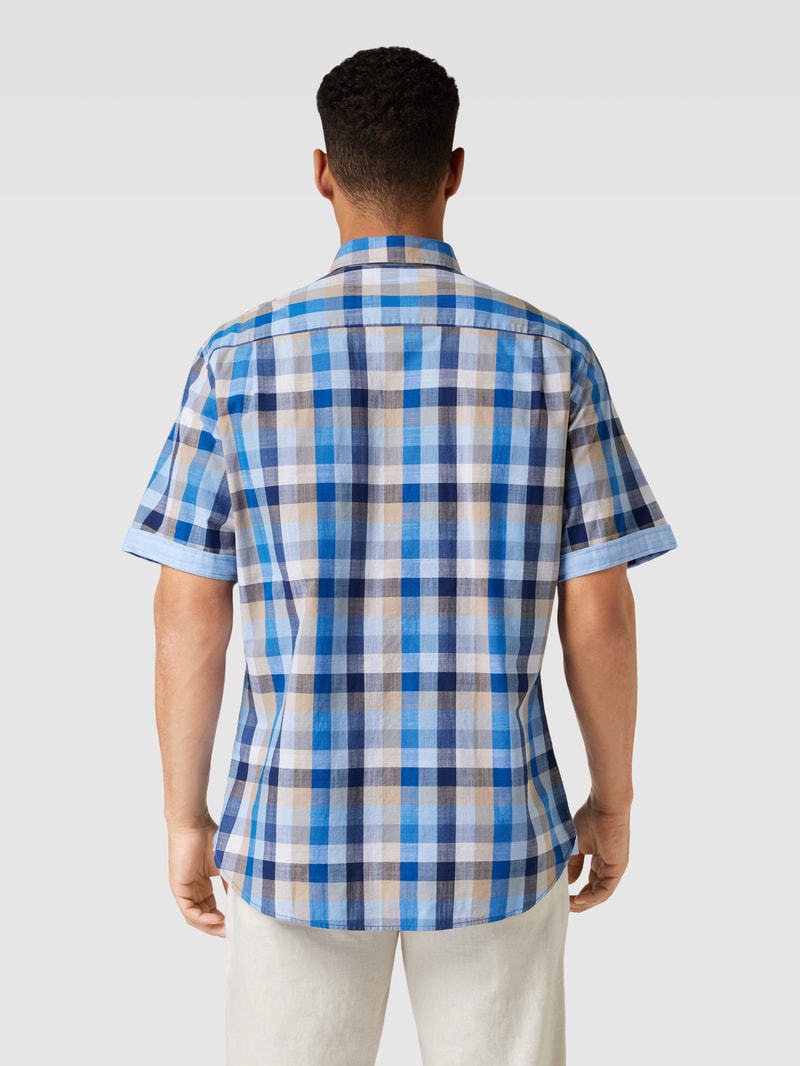 Freizeithemd mit Brusttasche in marineblau