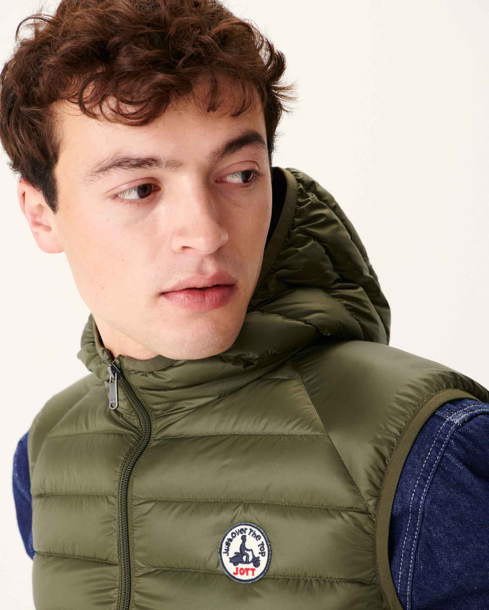 Doudoune sans manches à capuche Army Pat