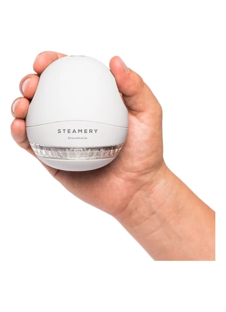 The Steamery Pilo Fabric Shaver depiller
