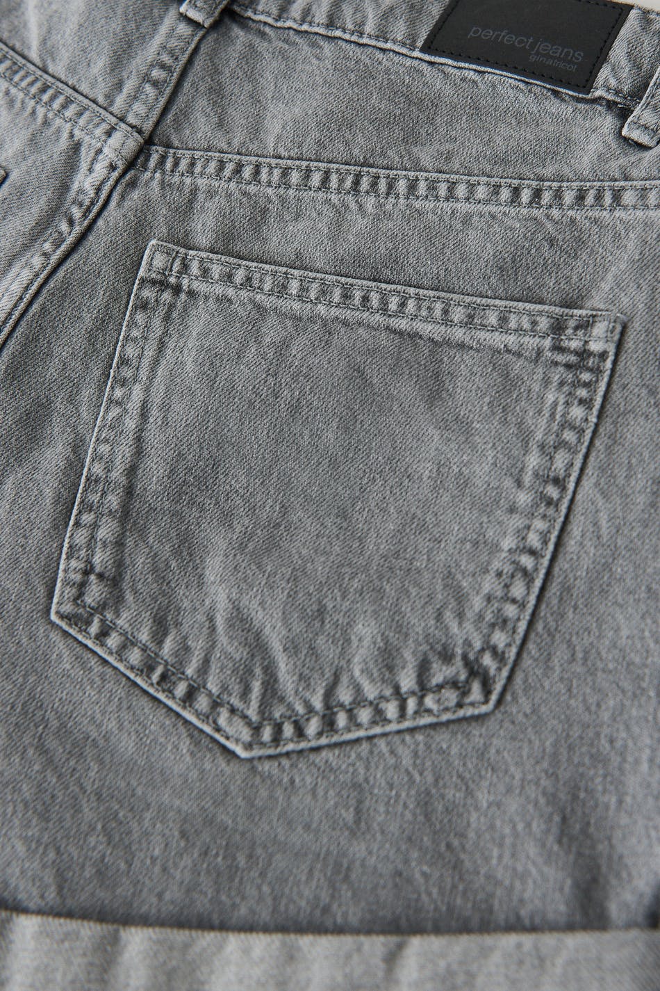Dagny mom shorts