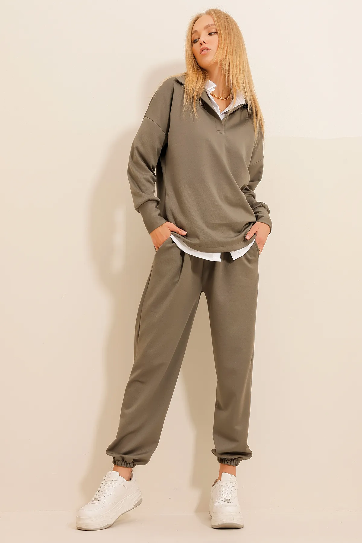 Trend Alaçatı Stili  Zweiteiler - Khaki - Regular Fit